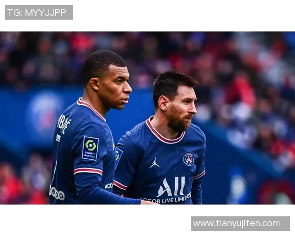 梅西不服!姆巴佩打破巴黎球员身高记录,身高升至180厘米 梅西不服!姆巴佩打破巴黎球员身高记录,身高升至180厘米