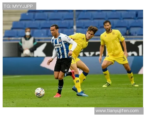 罗伯特-高登犹如状元郎,带领球队连胜五场霸气登顶! 罗伯特-高登犹如状元郎,带领球队连胜五场霸气登顶!