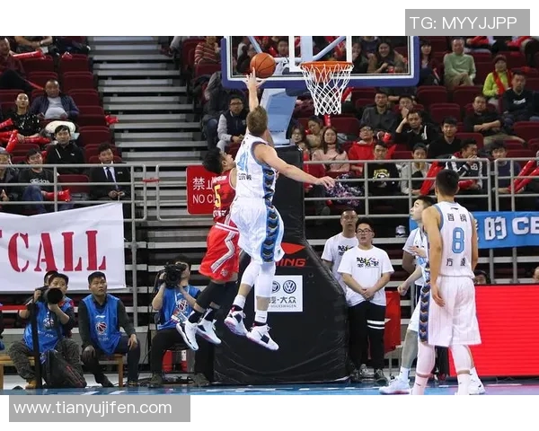 老鹰继续胜利，豪取常规赛战绩