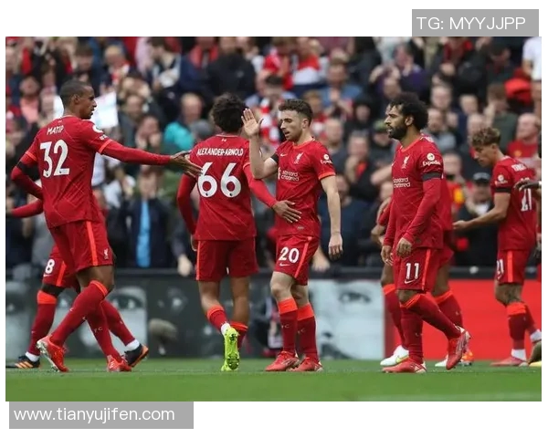 英联杯激战埃弗顿对决曼联谁能笑到最后争夺晋级名额