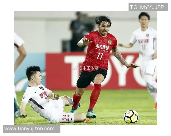 广州恒大力争主场胜利迎战梅州铁汉全力以赴争夺三分之战 广州恒大力争主场胜利迎战梅州铁汉全力以赴争夺三分之战