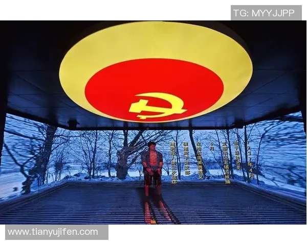 霍伊伦的传奇人生与时代变迁中的不屈精神探讨 霍伊伦的传奇人生与时代变迁中的不屈精神探讨