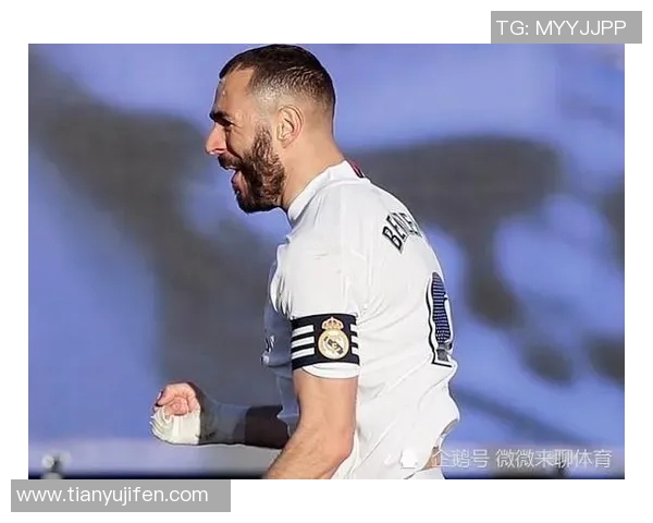 皇马在加时赛中逆转拜仁本泽马绝杀助球队晋级决赛